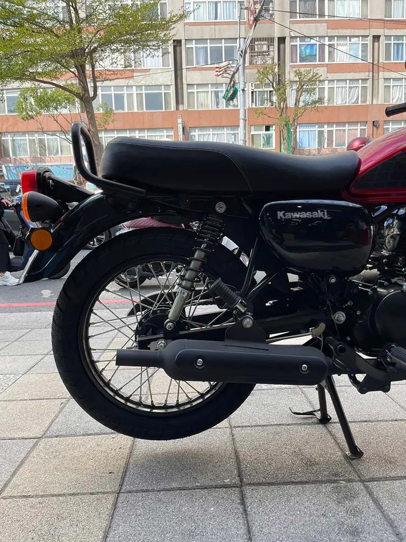 KAWASAKI W175